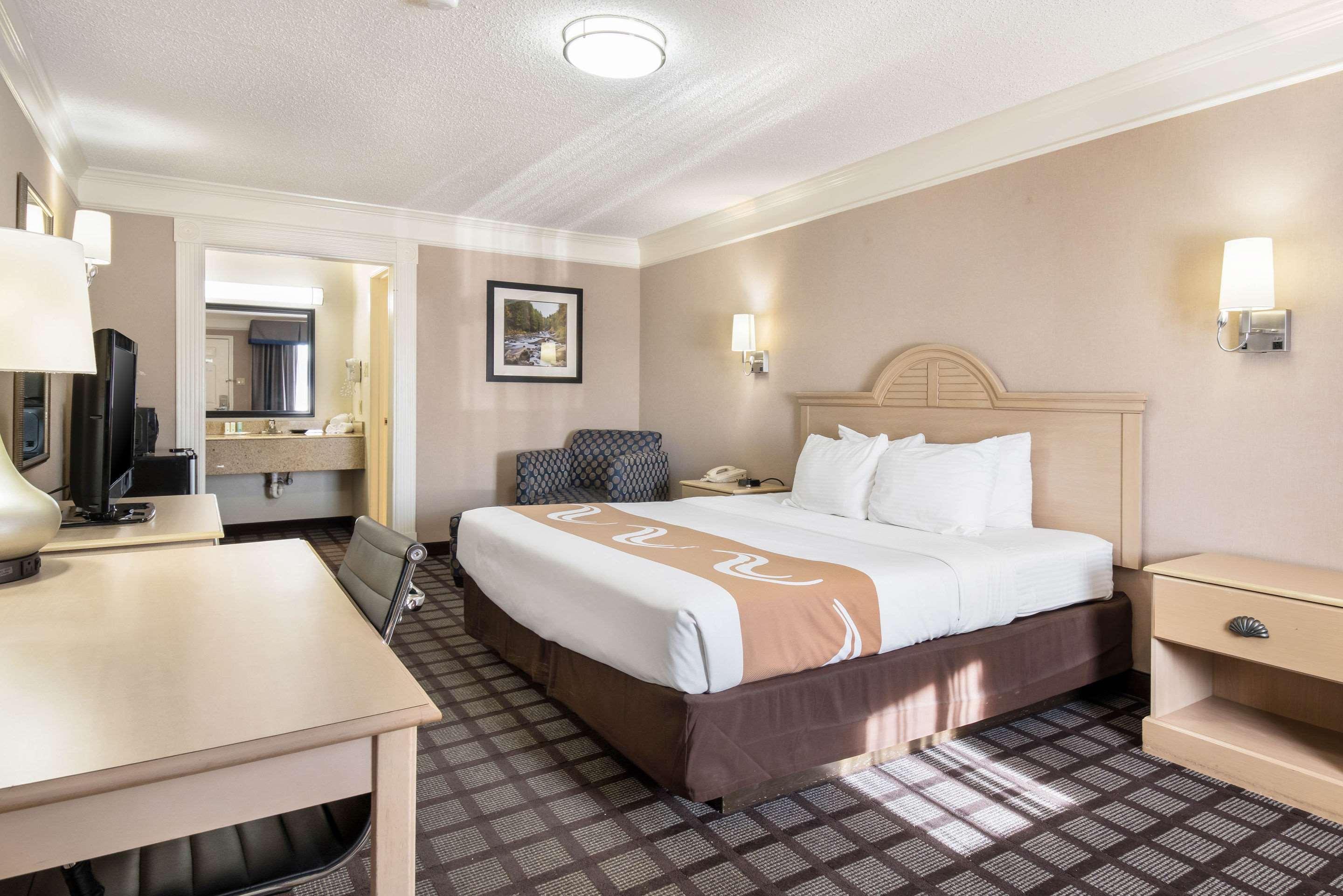 Quality Inn Near Lake Marble Falls Exterior photo