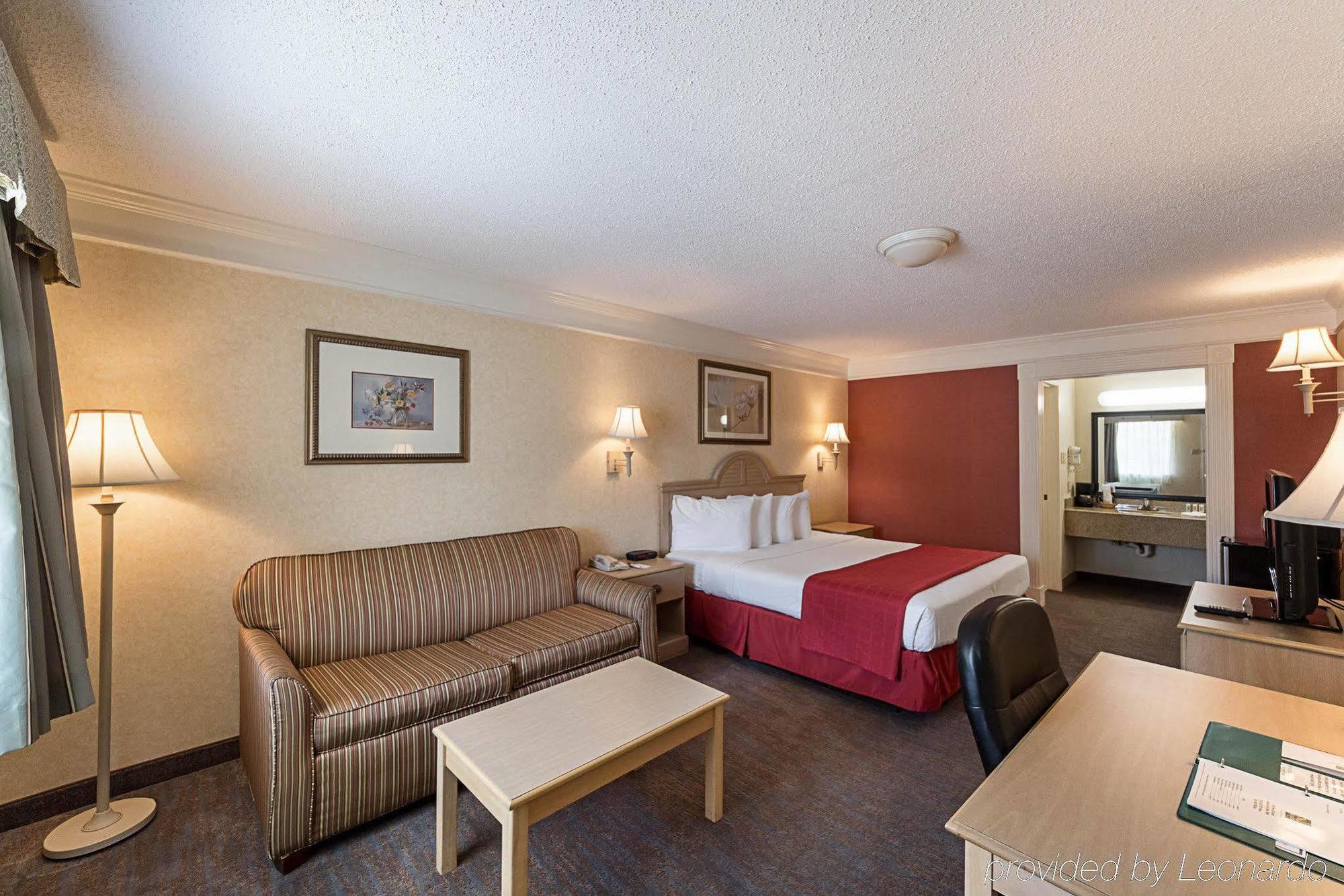 Quality Inn Near Lake Marble Falls Exterior photo