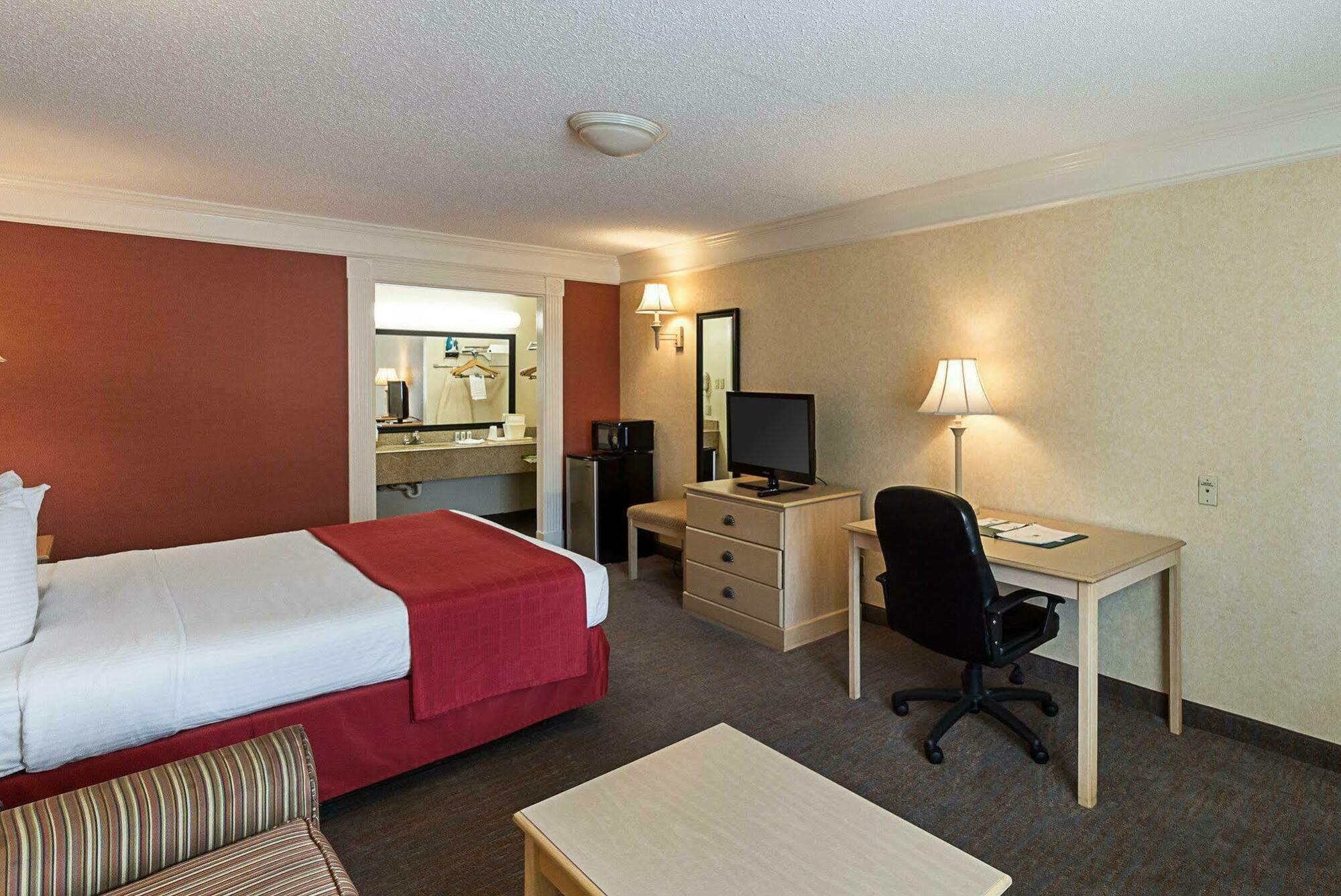 Quality Inn Near Lake Marble Falls Exterior photo